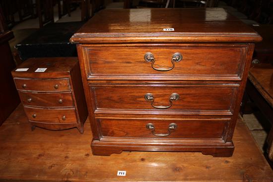 Miniature chest & small 3 drawer chest